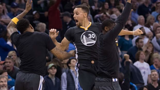 stephen-curry-gamewinner.jpg